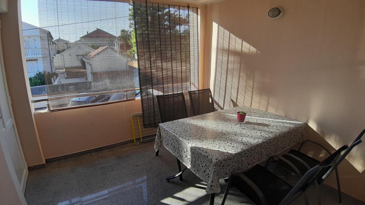Apartmani Resetar Привлака Екстериор снимка