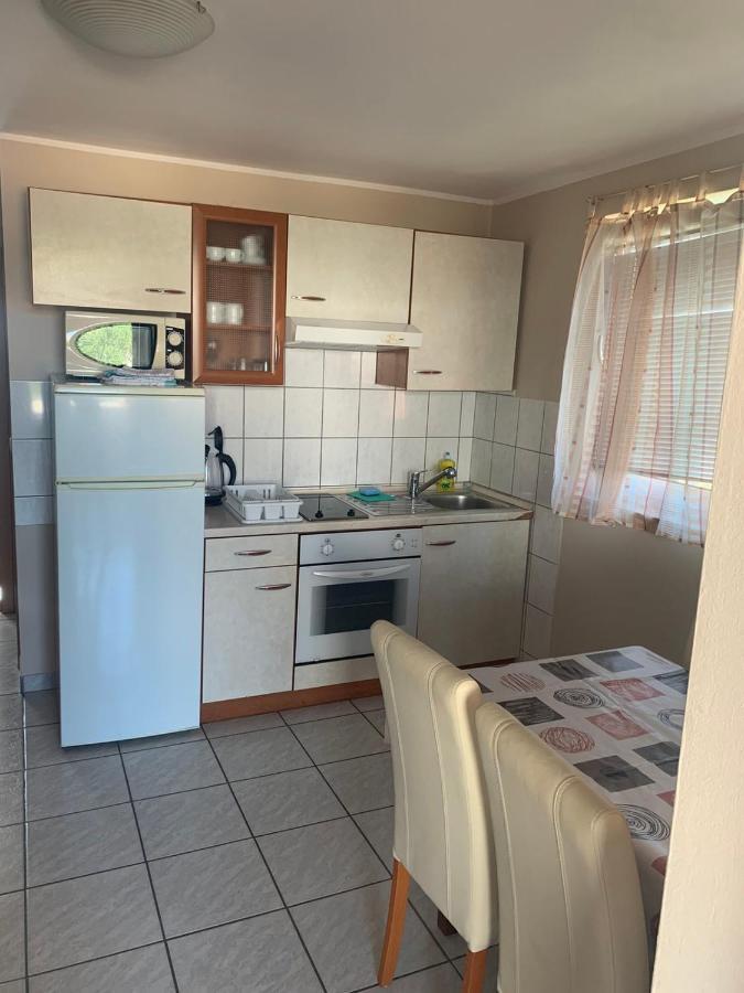 Apartmani Resetar Привлака Екстериор снимка