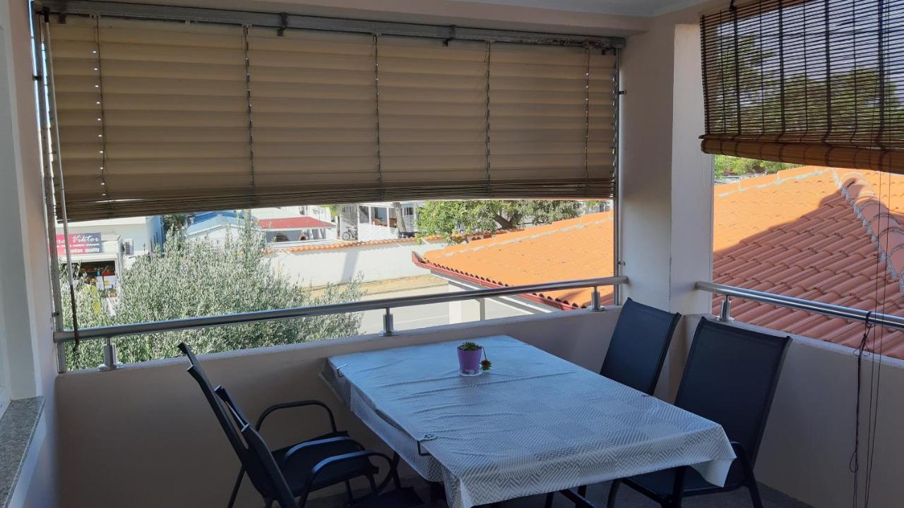 Apartmani Resetar Привлака Екстериор снимка